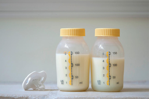 How to store expressed breast milk