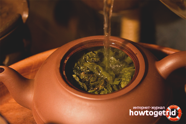 Quels ustensiles sont utilisés pour infuser le thé