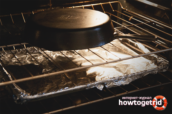 Comment calciner une poêle en fonte au four