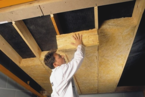 How to insulate the ceiling in the bath