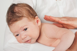 How to stop hiccups in a newborn