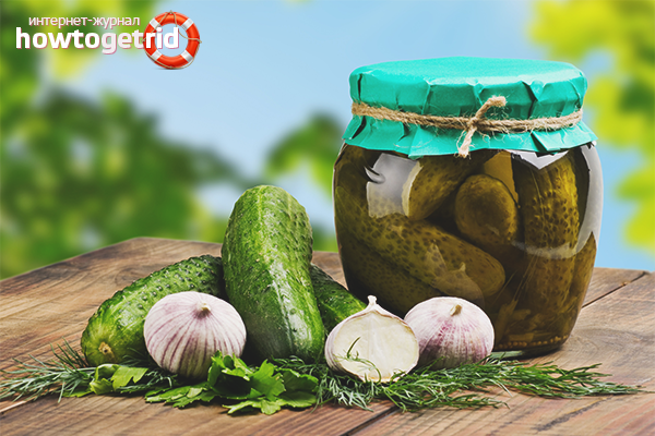 How to salt pickles for the winter in banks