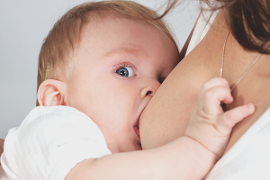 How to determine if a baby is breastfeeding