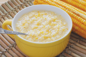 How to cook corn porridge in water