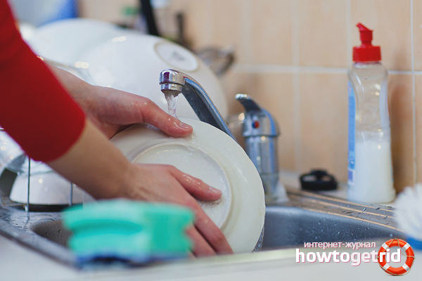 Consommation d'eau économique lors du lavage de la vaisselle