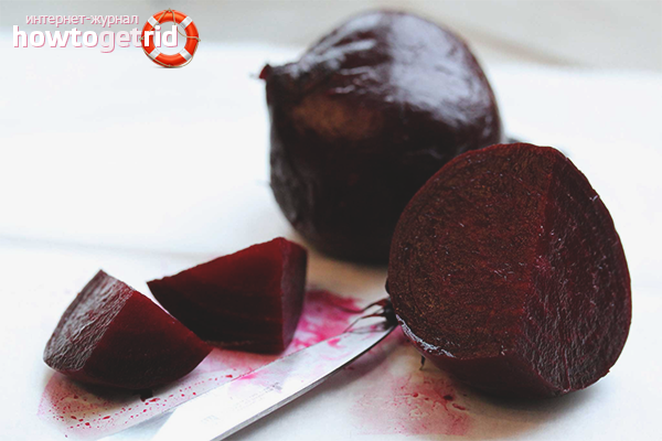 Gekochte Rüben für die Vinaigrette