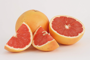 The benefits and harms of grapefruit