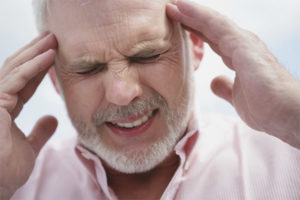 The first signs and symptoms of a stroke in men