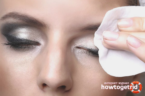 Take off your makeup on time