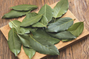 How to use bay leaf for weight loss