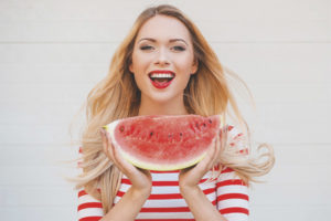 Can a nursing mother eat a watermelon